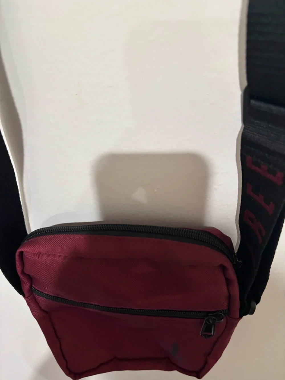 Jeffree Star Crossbody Shoulder Bag - Burgundy